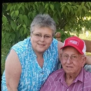 Meet your Posher, Debbie